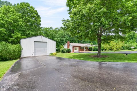 Photo of 340 Prentice St, Crossville, TN 38555 (MLS # 1342610)