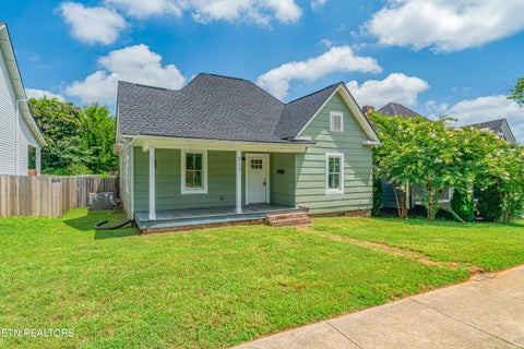 Tiny photo for 217 Leonard Place, Knoxville, TN 37917 (MLS # 1349184)