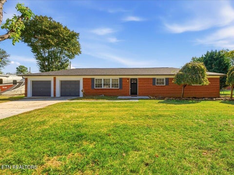 Photo of 2660 Mountain View Drive, Morristown, TN 37814 (MLS # 1359451)