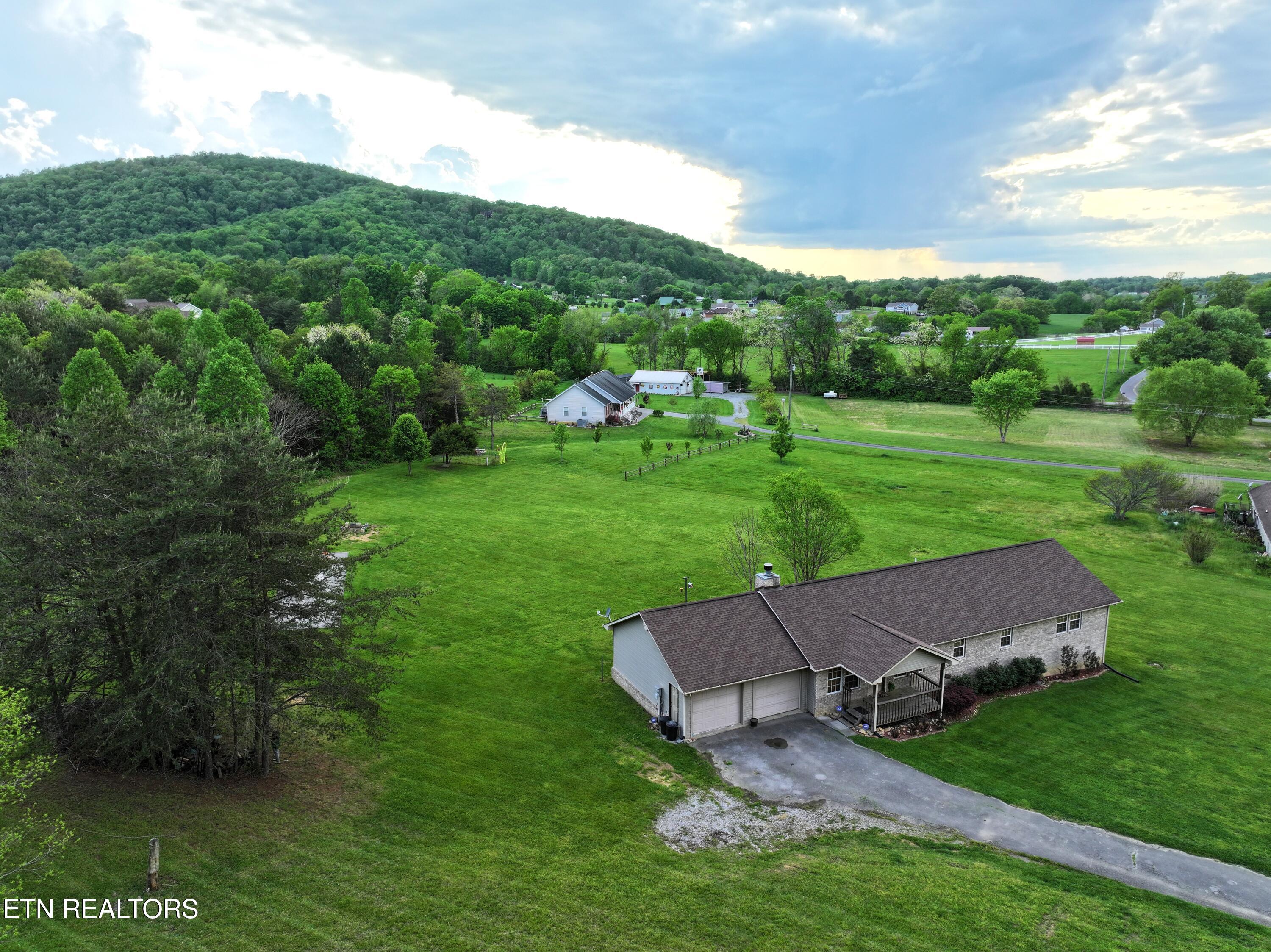 3643 Thomas Cross Rd