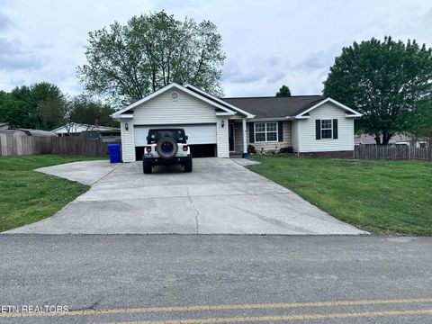 327 S Fowler St Clinton TN 37716
