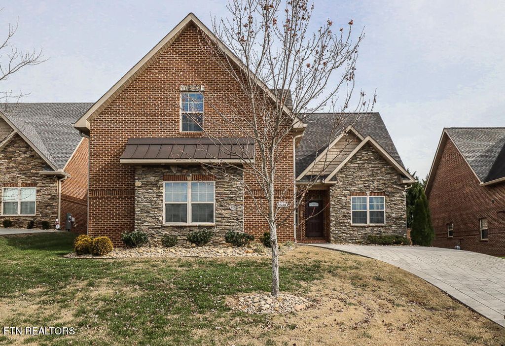 Photo of 1564 Tsuga Drive, Alcoa, TN 37701 (MLS # 1284838)