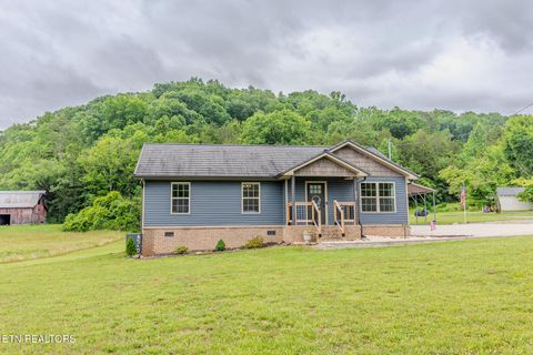 Photo of 3988 Dutch Valley Rd, Clinton, TN 37716 (MLS # 1342624)
