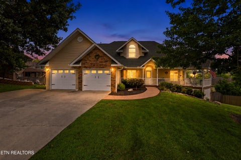 Photo of 106 Knoll Lane, Maryville, TN 37804 (MLS # 1347365)