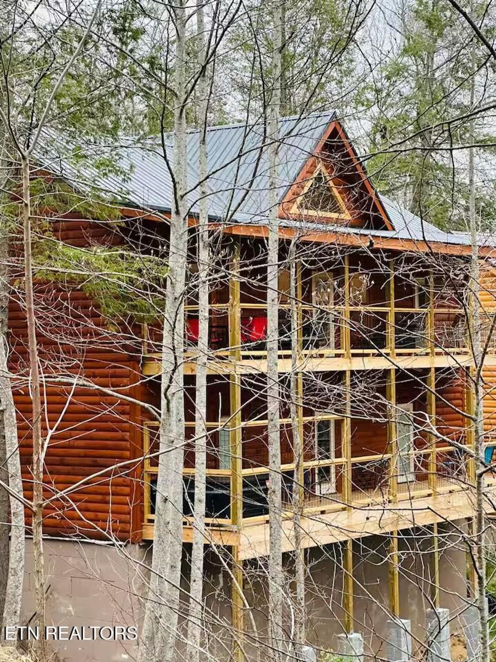 Photo of 1642 Misty Hollow Way, Gatlinburg, TN 37738 (MLS # 1323696)