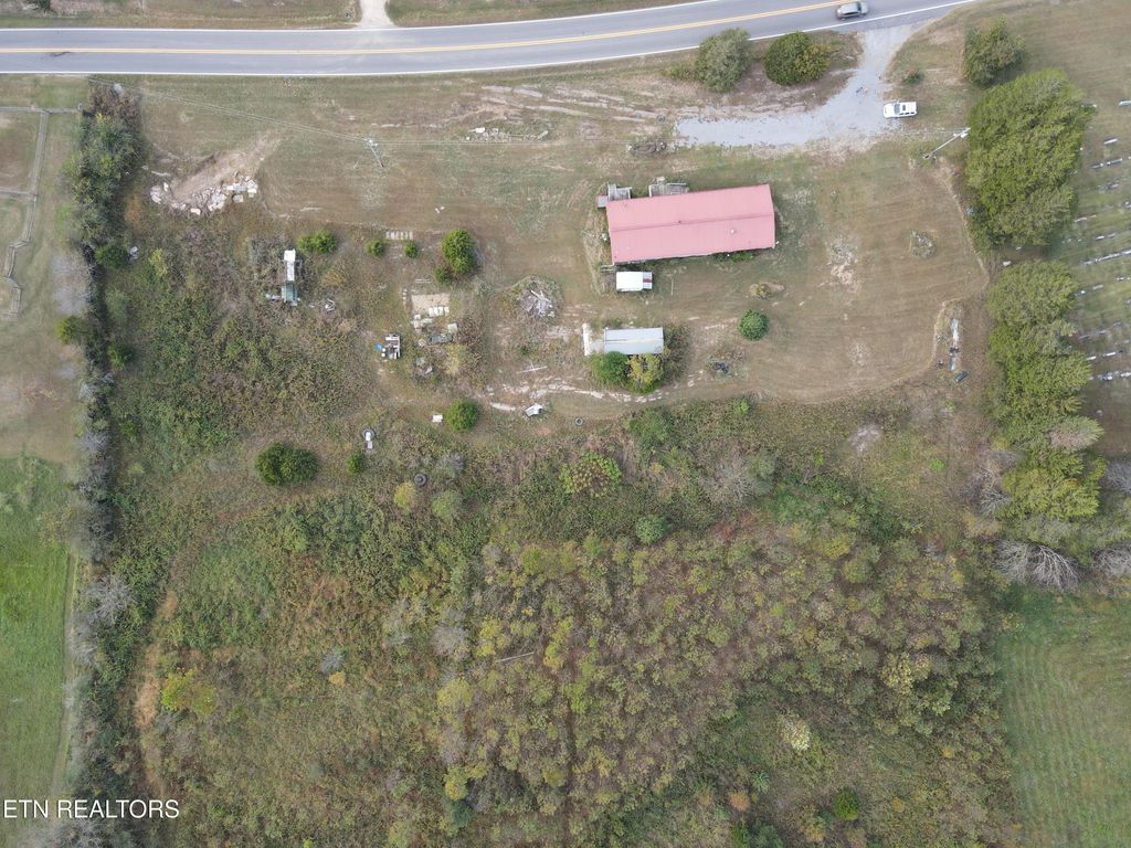 Photo of 115 Sweetwater Rd, Philadelphia, TN 37846 (MLS # 1319575)