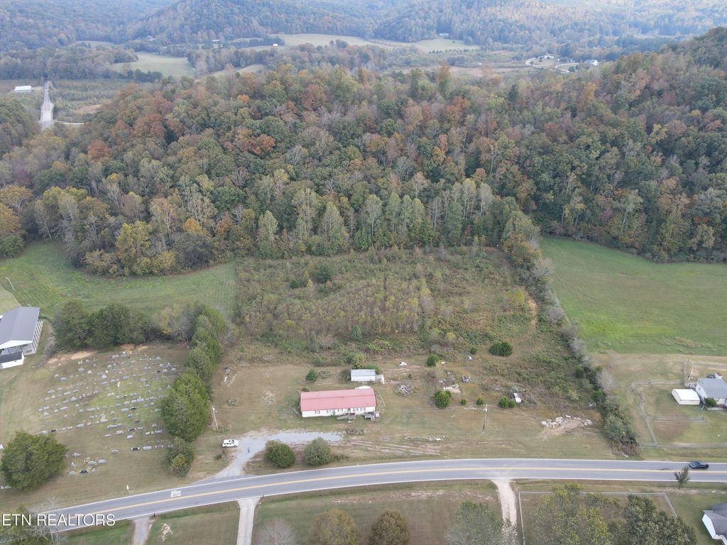 Photo of 115 Sweetwater Rd, Philadelphia, TN 37846 (MLS # 1319575)