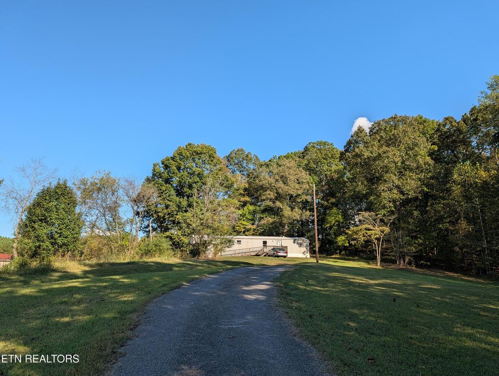 Photo of 25992 Rhea County Hwy, Spring City, TN 37381 (MLS # 1318387)