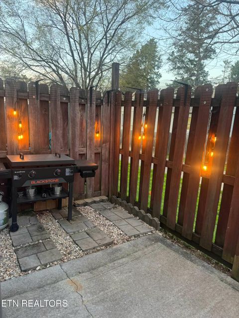 Tiny photo for 3521 Crossroads Way, Knoxville, TN 37918 (MLS # 1334068)