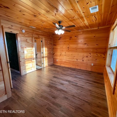 Tiny photo for 3863 Holders Grove Rd Rd, Cosby, TN 37722 (MLS # 1318502)