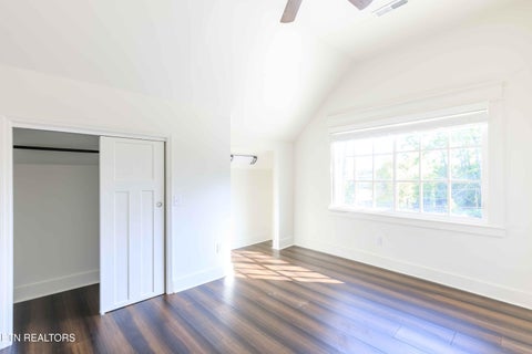 Tiny photo for 1017 Thompson Place, Knoxville, TN 37917 (MLS # 1355631)