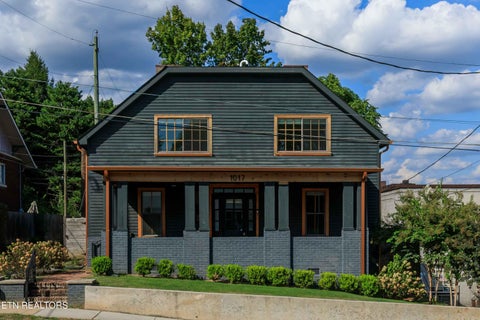 Photo of 1017 Thompson Place, Knoxville, TN 37917 (MLS # 1355631)