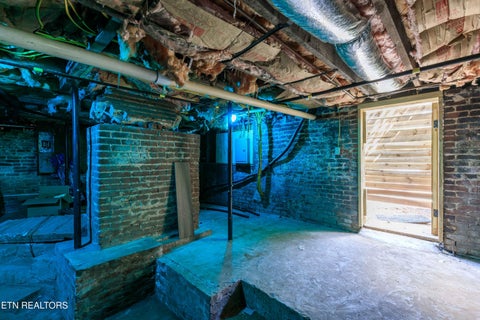 Tiny photo for 1017 Thompson Place, Knoxville, TN 37917 (MLS # 1355631)