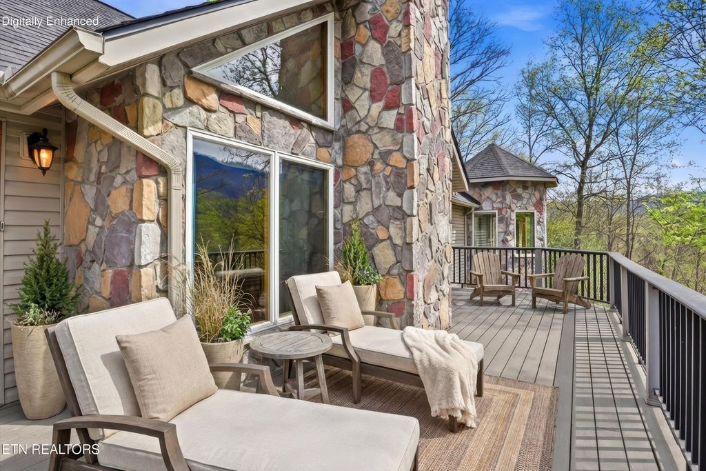 Photo of 2012 Old Chilhowee Rd, Seymour, TN 37865 (MLS # 1336466)