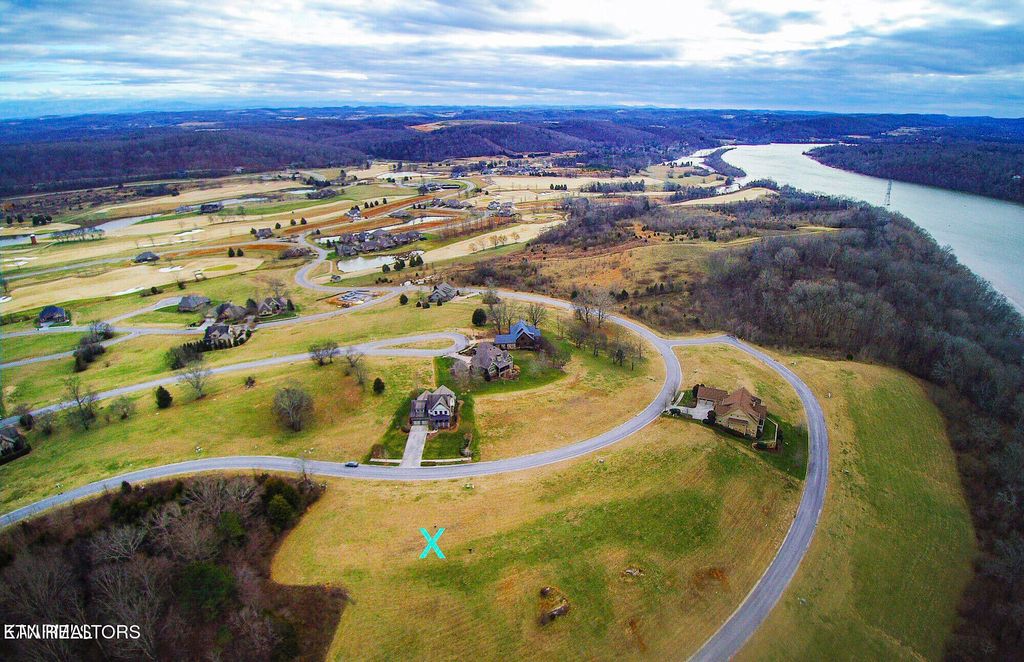 Photo of 2619 Persimmon Ridge, Loudon, TN 37774 (MLS # 1308520)