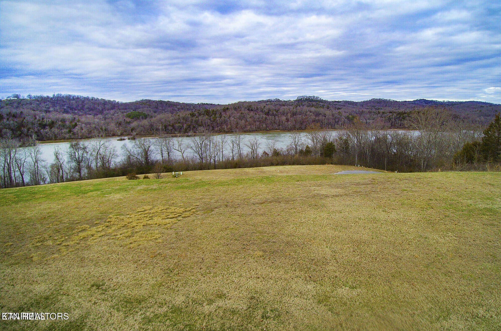 2619 Persimmon Ridge