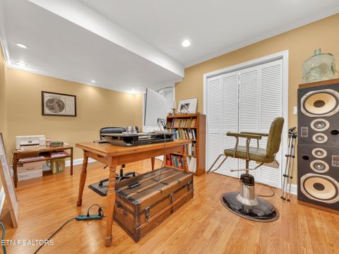 Tiny photo for 142 Center Park Lane, Oak Ridge, TN 37830 (MLS # 1320081)