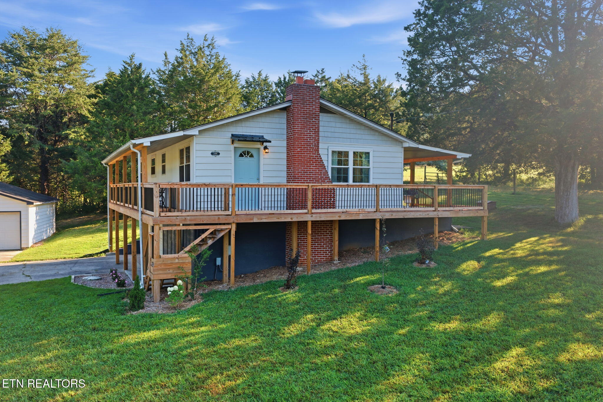 149 Stoutown Rd
