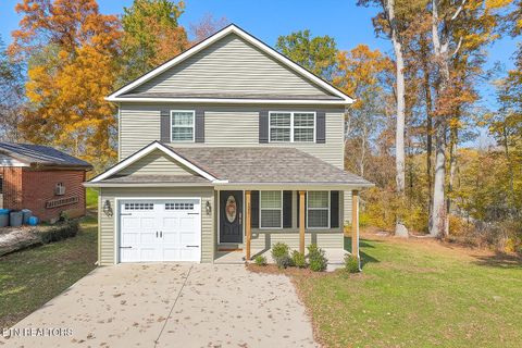 Photo of 2201 Ridgecrest Drive, Maryville, TN 37803 (MLS # 1321314)