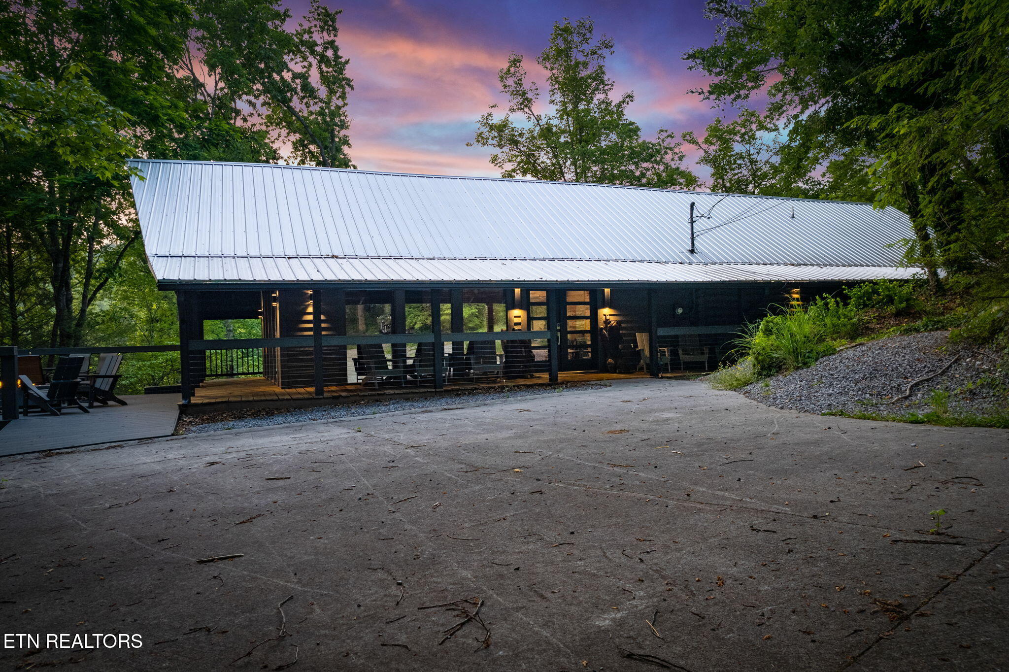 1421 Silver Poplar Lane