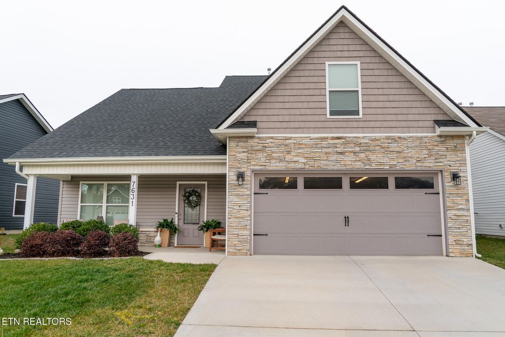 Photo of 7631 Bailey Landing Lane, Knoxville, TN 37931 (MLS # 1326018)