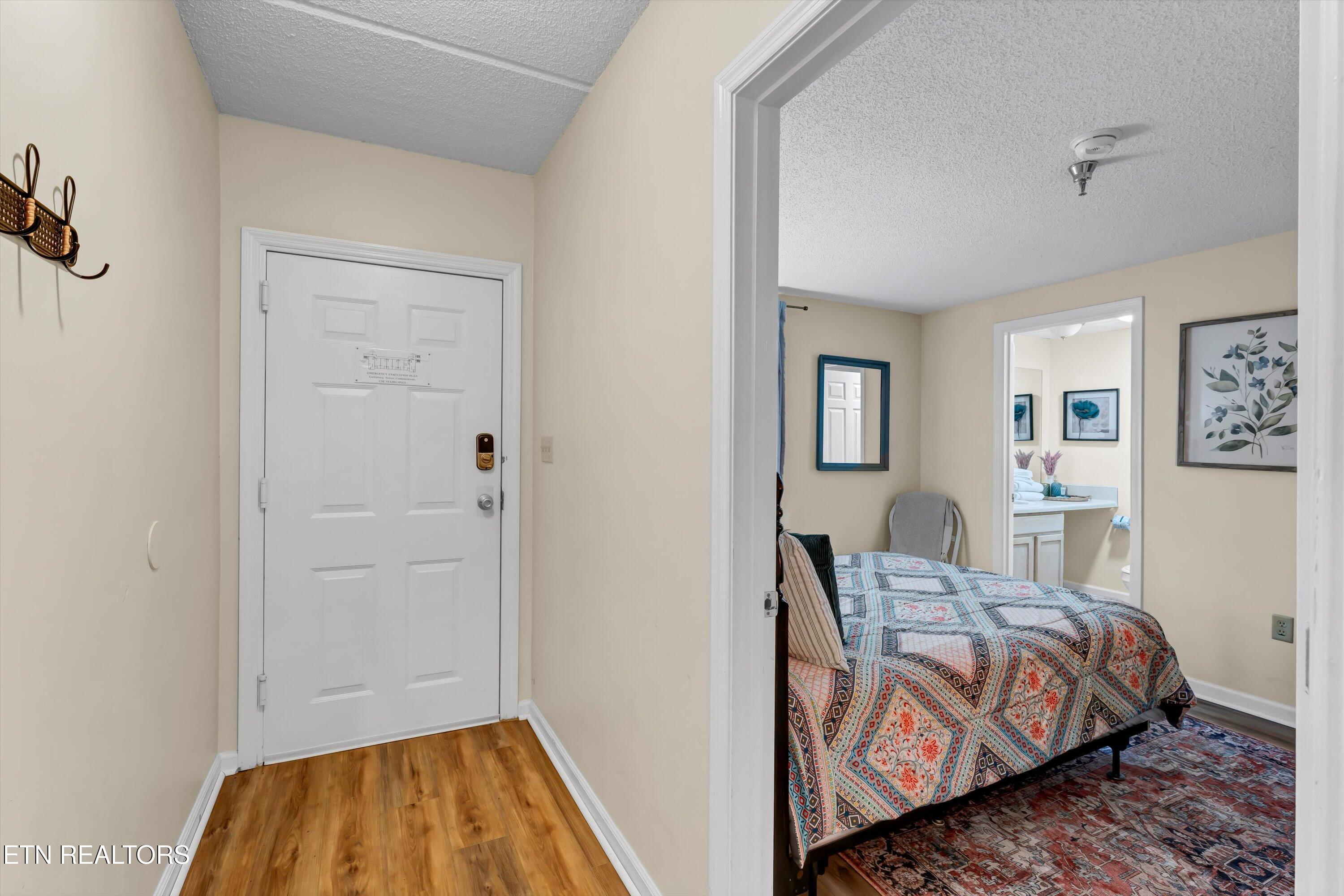 413 Baskins Creek Rd 205
