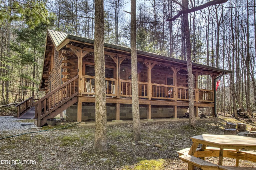 Photo of 2920 Smithfield Rd, Tellico Plains, TN 37385 (MLS # 1253719)