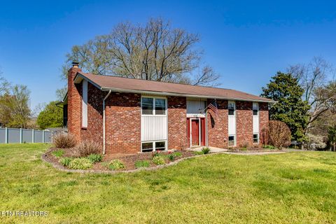 Photo of 928 Teakwood Rd, Knoxville, TN 37919 (MLS # 1334340)