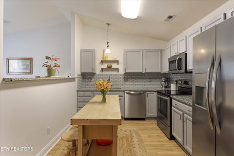 Tiny photo for 611 High Point Way, Knoxville, TN 37912 (MLS # 1345453)