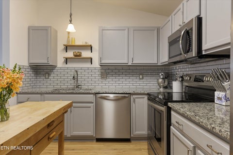 Tiny photo for 611 High Point Way, Knoxville, TN 37912 (MLS # 1345453)