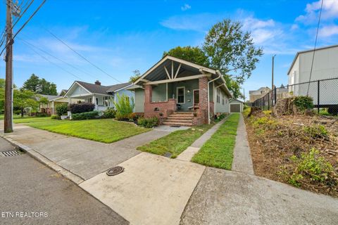 Tiny photo for 1231 Luttrell St, Knoxville, TN 37917 (MLS # 1310179)