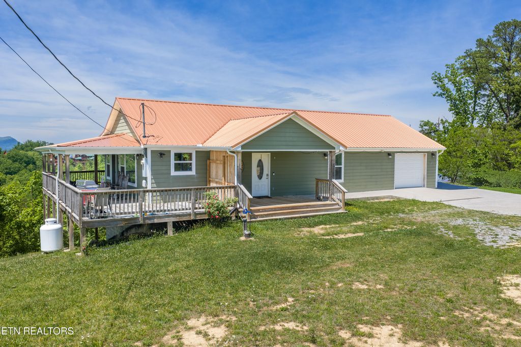 Photo of 1981 Fox View Lane, Sevierville, TN 37876 (MLS # 1339392)