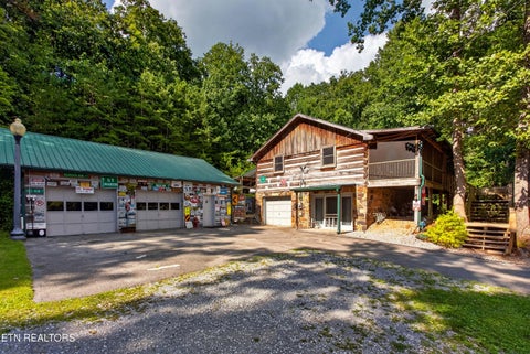 Photo of 5919 Atkins Rd, Knoxville, TN 37918 (MLS # 1353493)