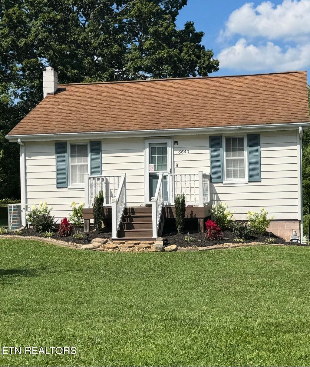 Photo of 6640 Kern Rd, Knoxville, TN 37918 (MLS # 1317410)