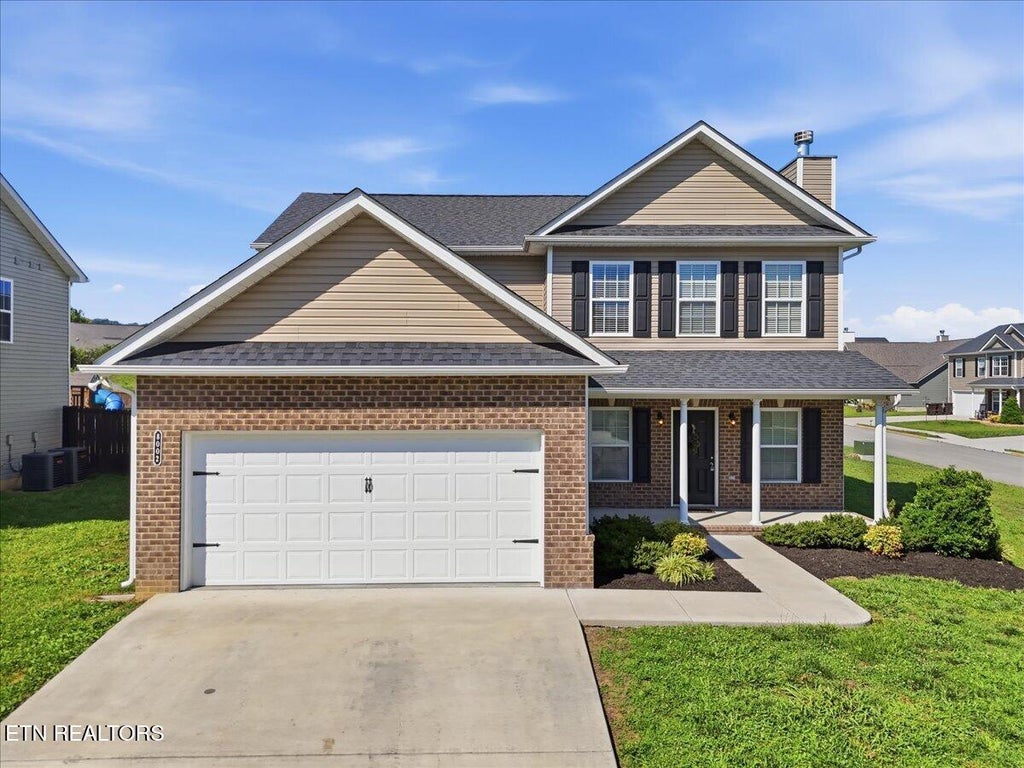 Photo of 8002 Cambridge Reserve Drive, Knoxville, TN 37924 (MLS # 1343617)