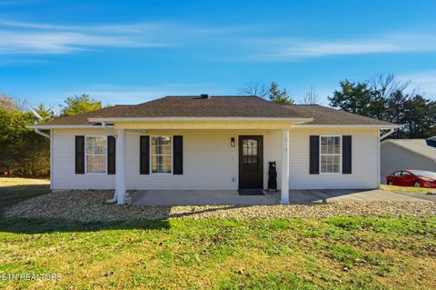 Photo of 2312 Scenic Mountain Drive, Sevierville, TN 37876 (MLS # 1324525)