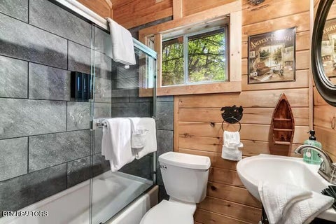 Tiny photo for 2645 Black Walnut Flats Rd, Sevierville, TN 37862 (MLS # 1356005)
