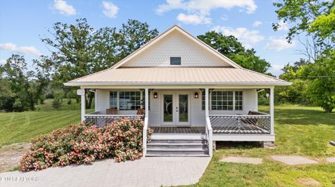 2738 Indian Creek Rd Dandridge TN 37725