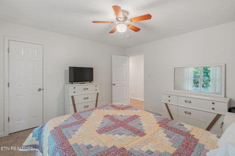 Tiny photo for 8128 Heiskell Rd, Powell, TN 37849 (MLS # 1359710)