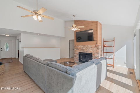 Tiny photo for 8128 Heiskell Rd, Powell, TN 37849 (MLS # 1359710)