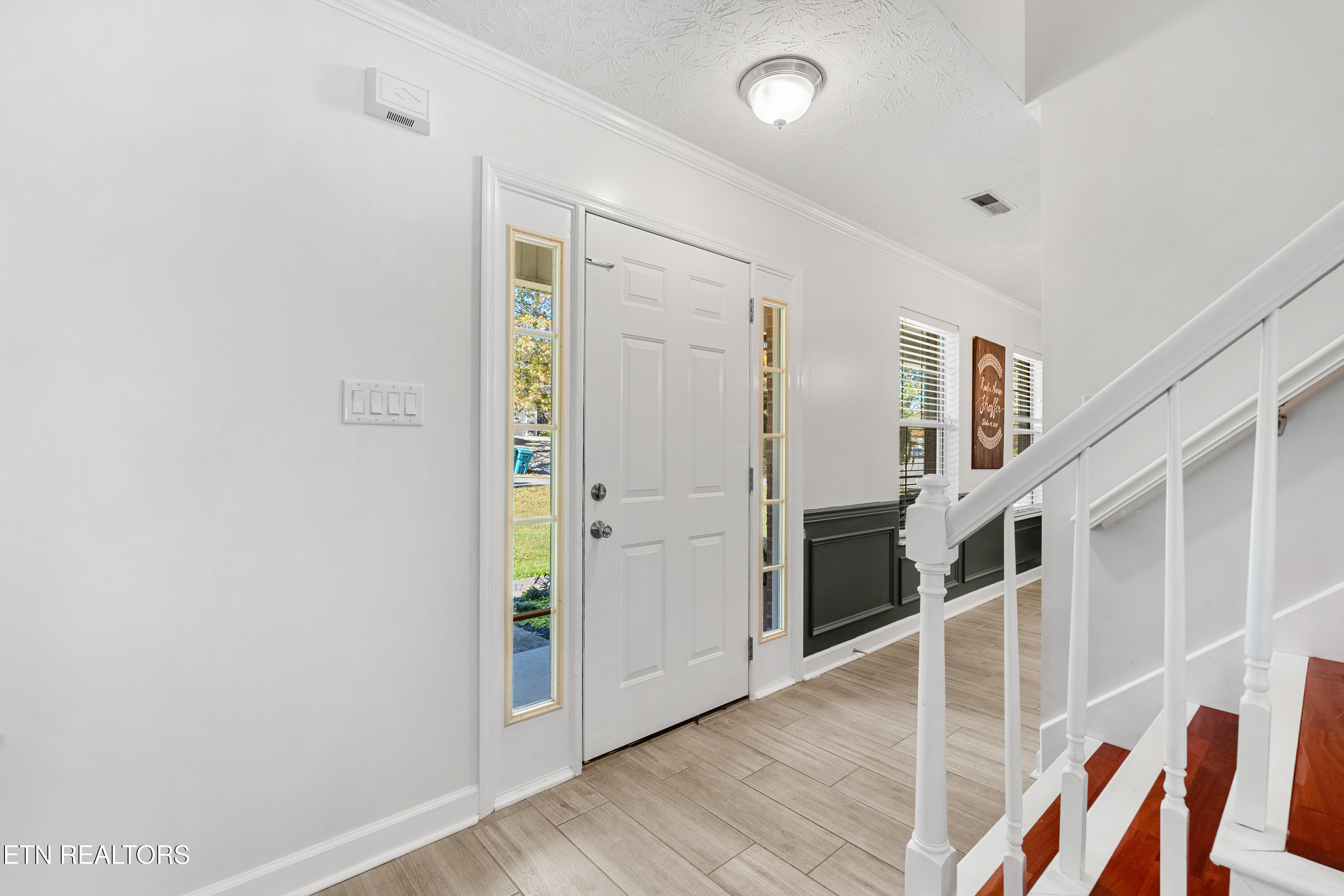 8223 Jack Russell Court