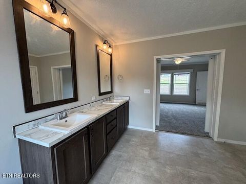 Tiny photo for 120 Underwood Rd, Sweetwater, TN 37874 (MLS # 1323451)