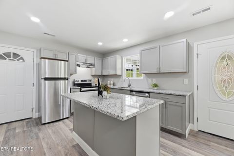 Tiny photo for 134 Houston Ave, Oak Ridge, TN 37830 (MLS # 1347895)