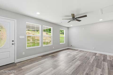 Tiny photo for 134 Houston Ave, Oak Ridge, TN 37830 (MLS # 1347895)