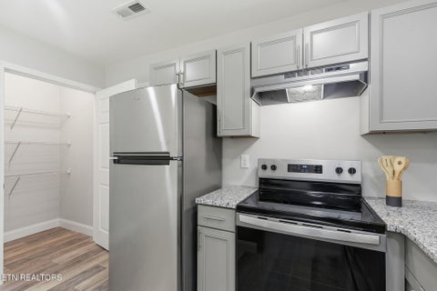 Tiny photo for 134 Houston Ave, Oak Ridge, TN 37830 (MLS # 1347895)