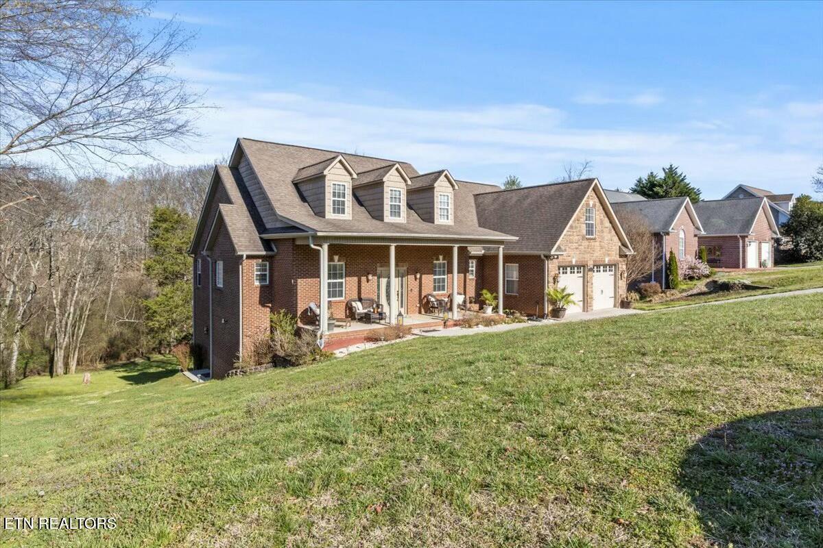 731 Oakley Glen Lane