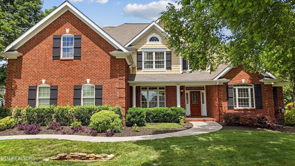 Photo of 769 Oak Chase Blvd, Lenoir City, TN 37772 (MLS # 1330725)