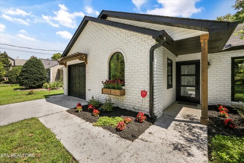 Tiny photo for 6510 Westland Drive, Knoxville, TN 37919 (MLS # 1353539)