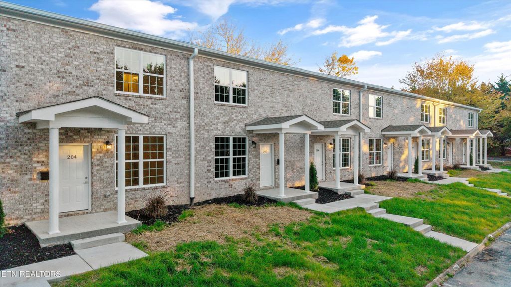 Photo of 481 Broome Rd #204, Knoxville, TN 37909 (MLS # 1321099)