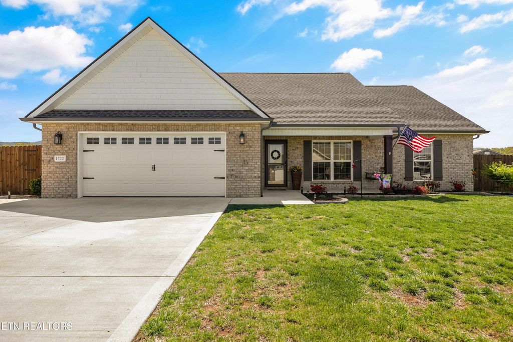 Photo of 1722 Millstone Drive, Maryville, TN 37803 (MLS # 1335383)